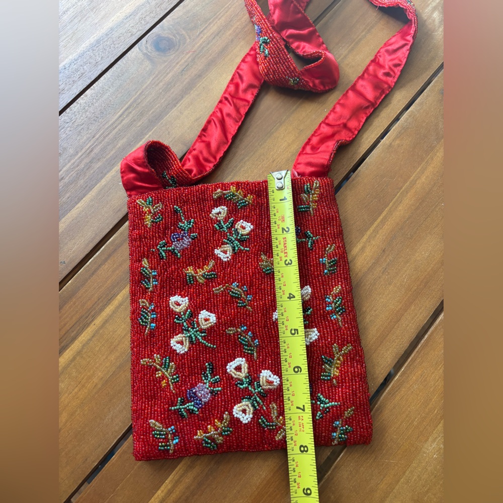 Vintage Saks Fifth Avenue Red Beaded Floral Bag - Picture 7 of 7